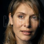 04-02-2005 Elle van Rijn at studio in Amsterdam.

[keywords]Posed, Headshot, Writer[/keywords]